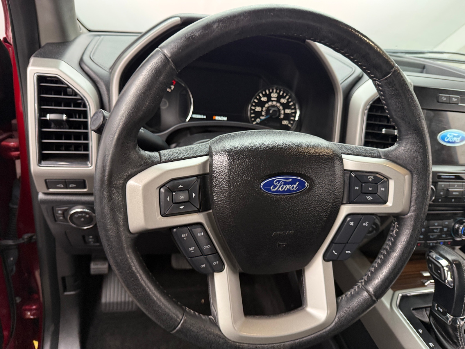 Thumbnail: 2017 Ford Econoline - 4