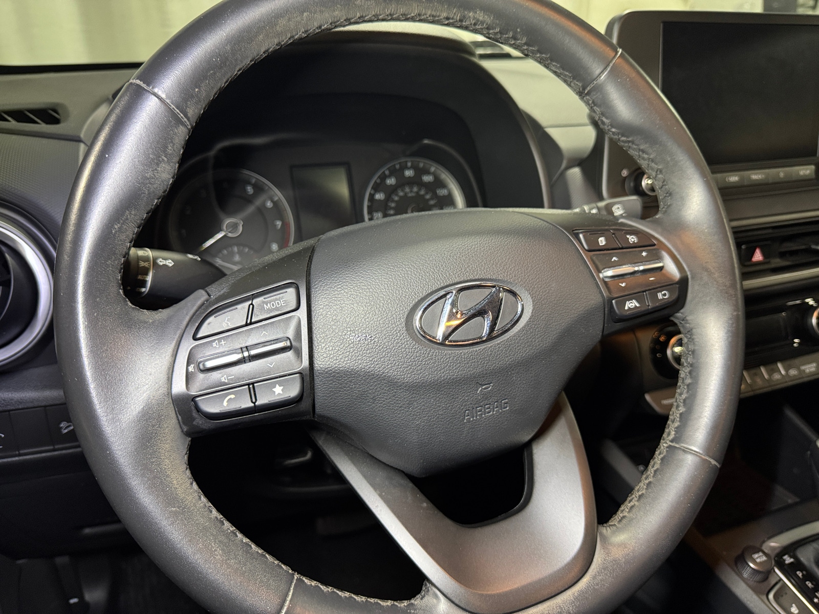 Thumbnail: 2022 Hyundai Kona - 5