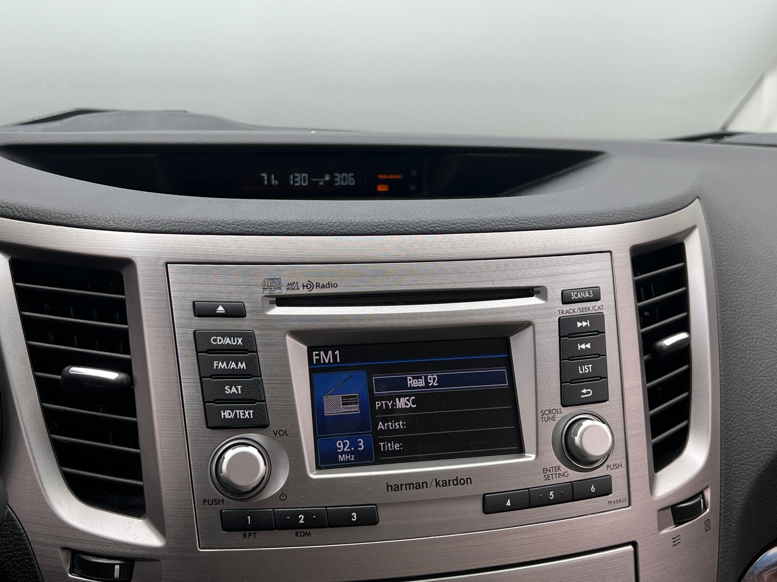 Thumbnail: 2013 Subaru Legacy - 3