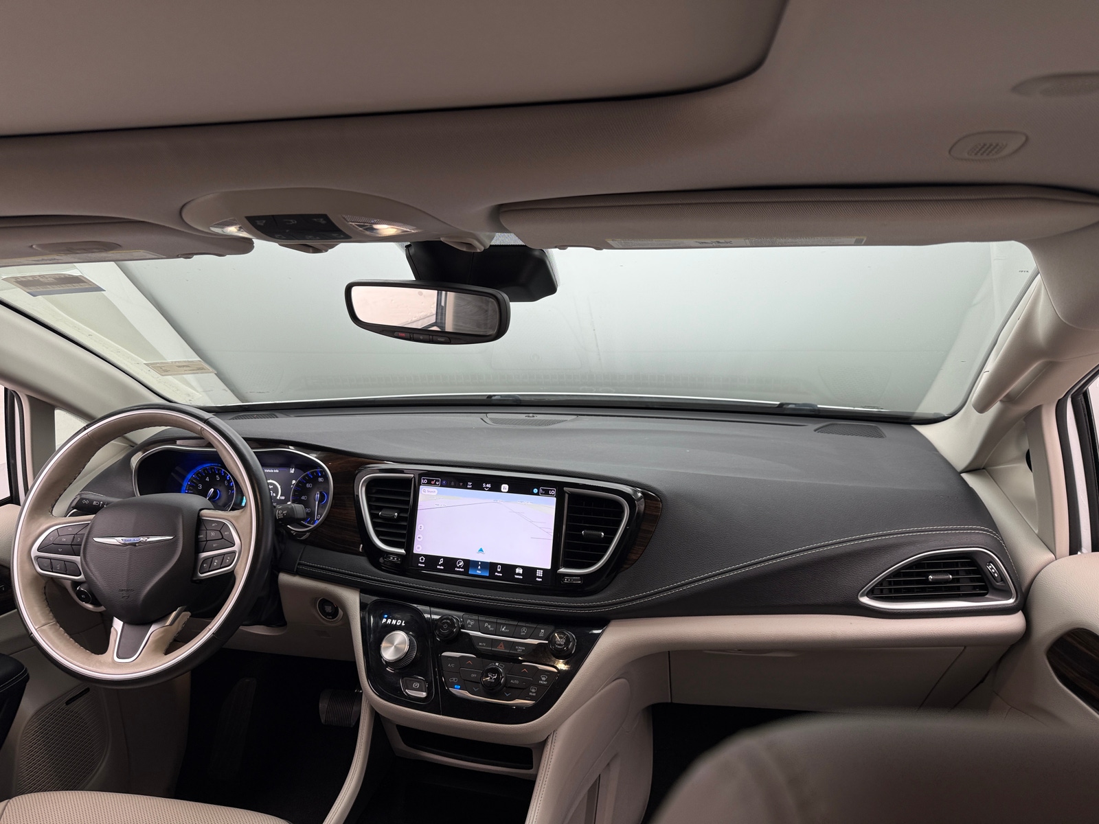 Thumbnail: 2021 Chrysler Pacifica - 2