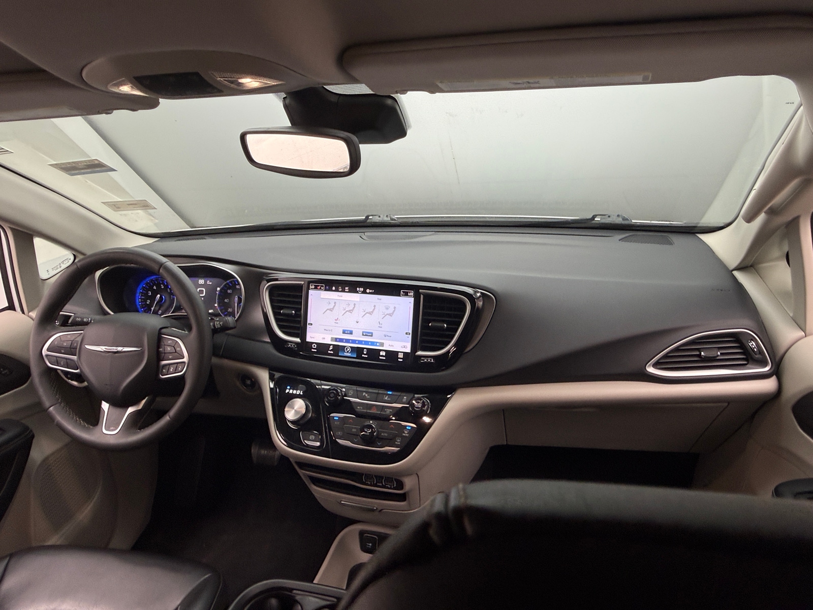 Thumbnail: 2023 Chrysler Pacifica - 2
