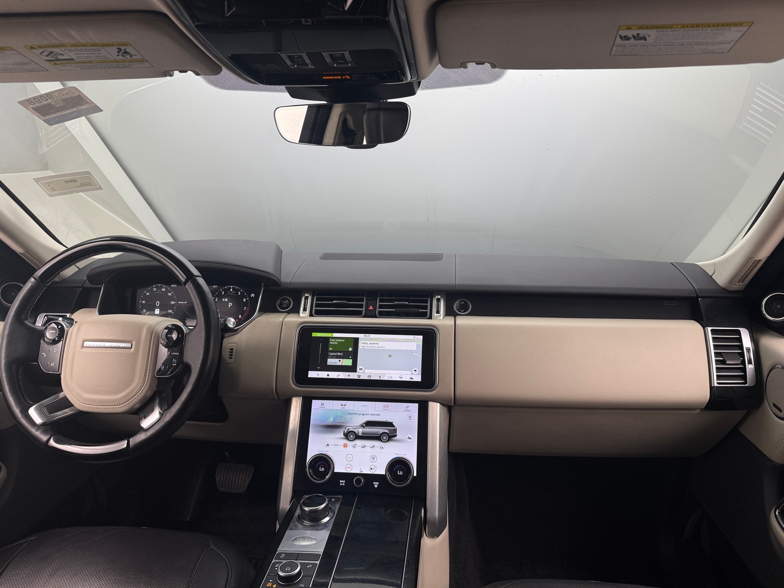 Thumbnail: 2018 Land Rover Range Rover - 2