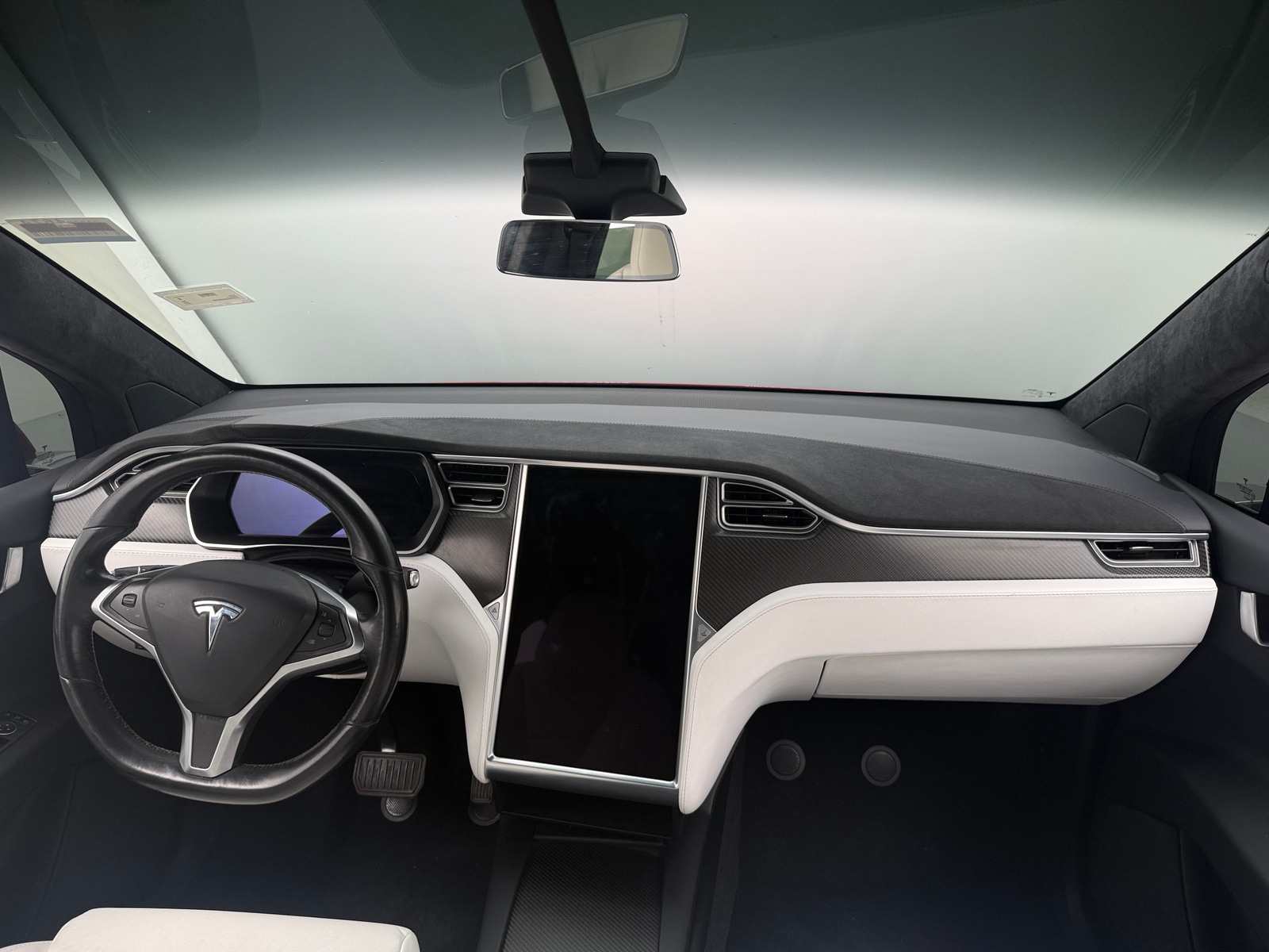 Thumbnail: 2017 Tesla Model X - 2