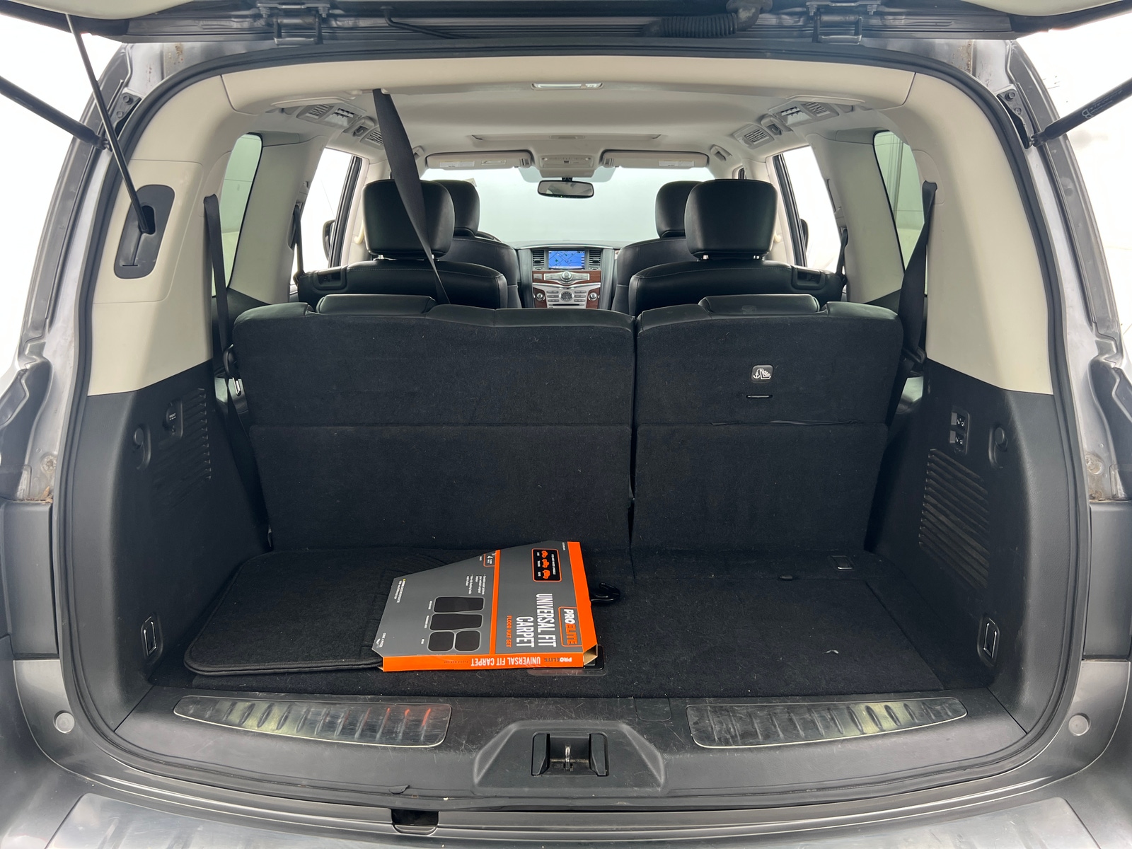 Thumbnail: 2019 INFINITI QX80 - 6