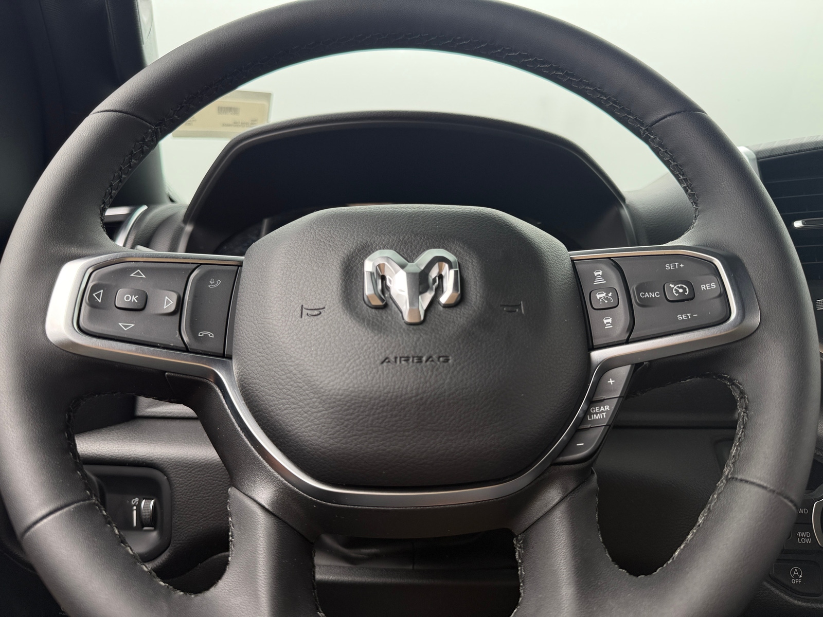 Thumbnail: 2025 RAM 1500 - 5