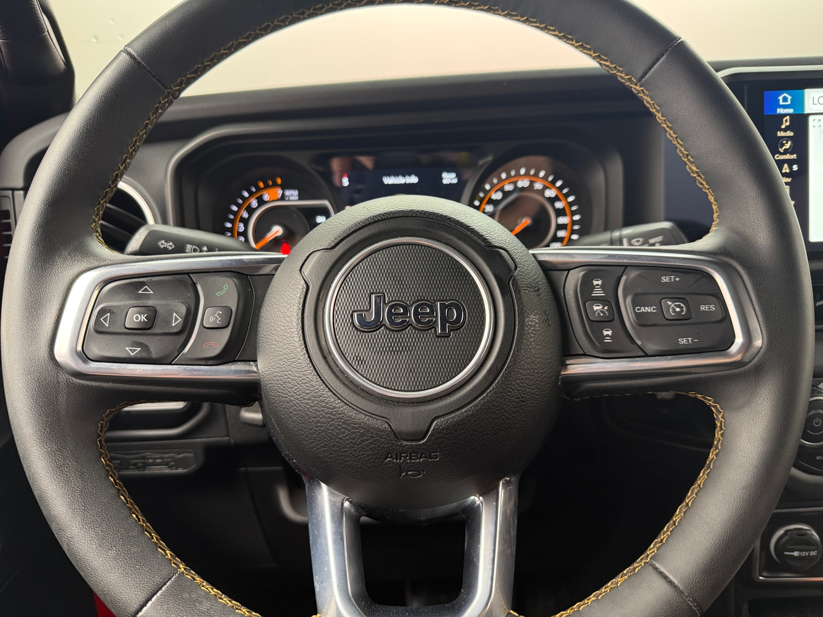 Thumbnail: 2024 Jeep Wrangler - 5