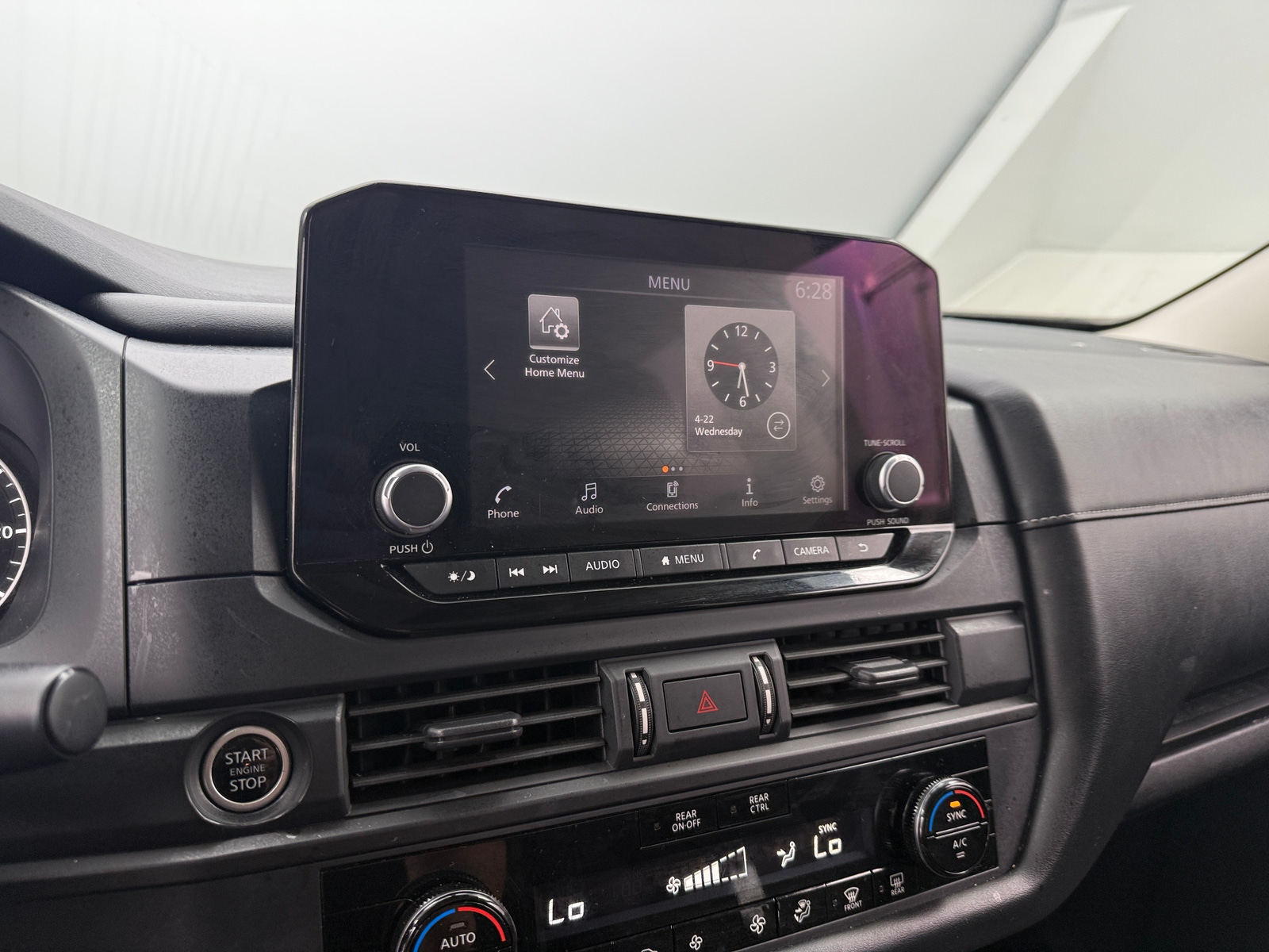 Thumbnail: 2023 Nissan Pathfinder - 4