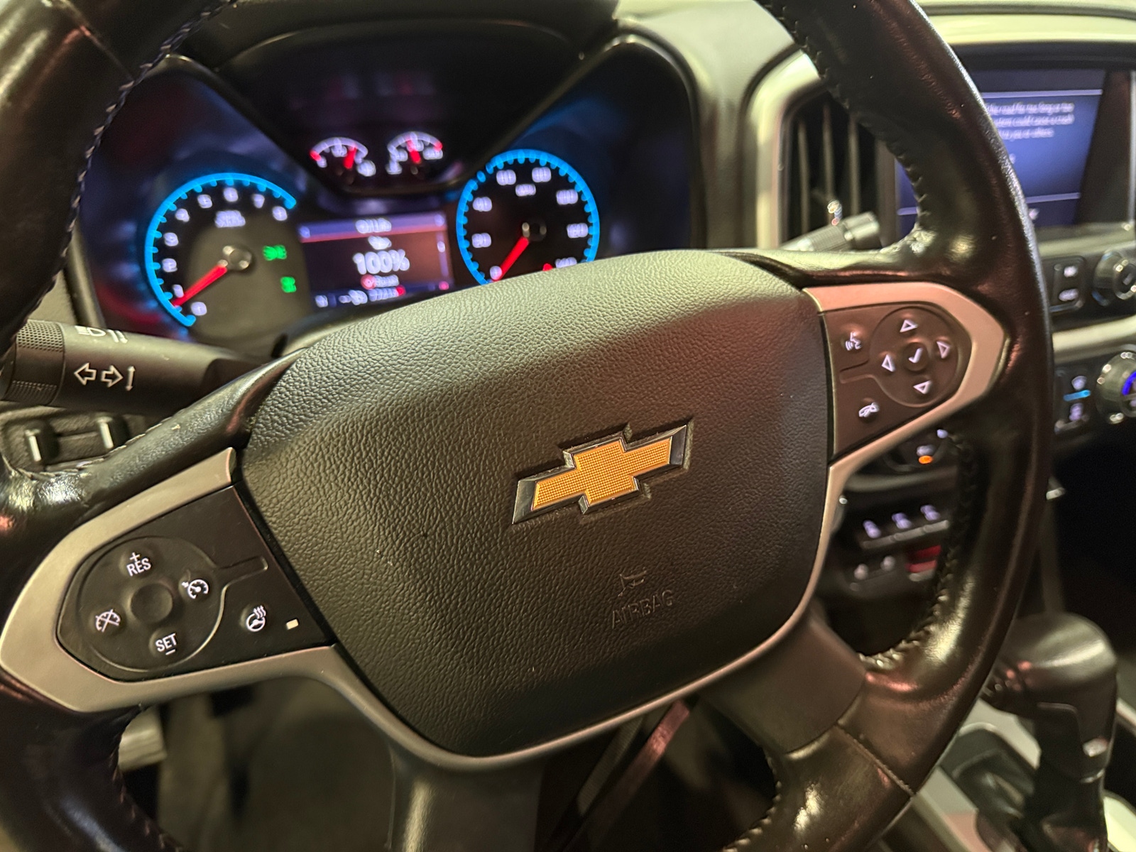 Thumbnail: 2021 Chevrolet Colorado - 4