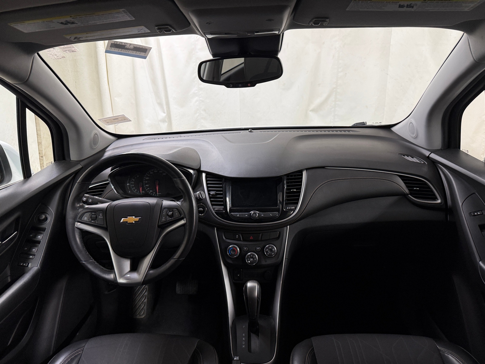 Thumbnail: 2020 Chevrolet Trax - 3