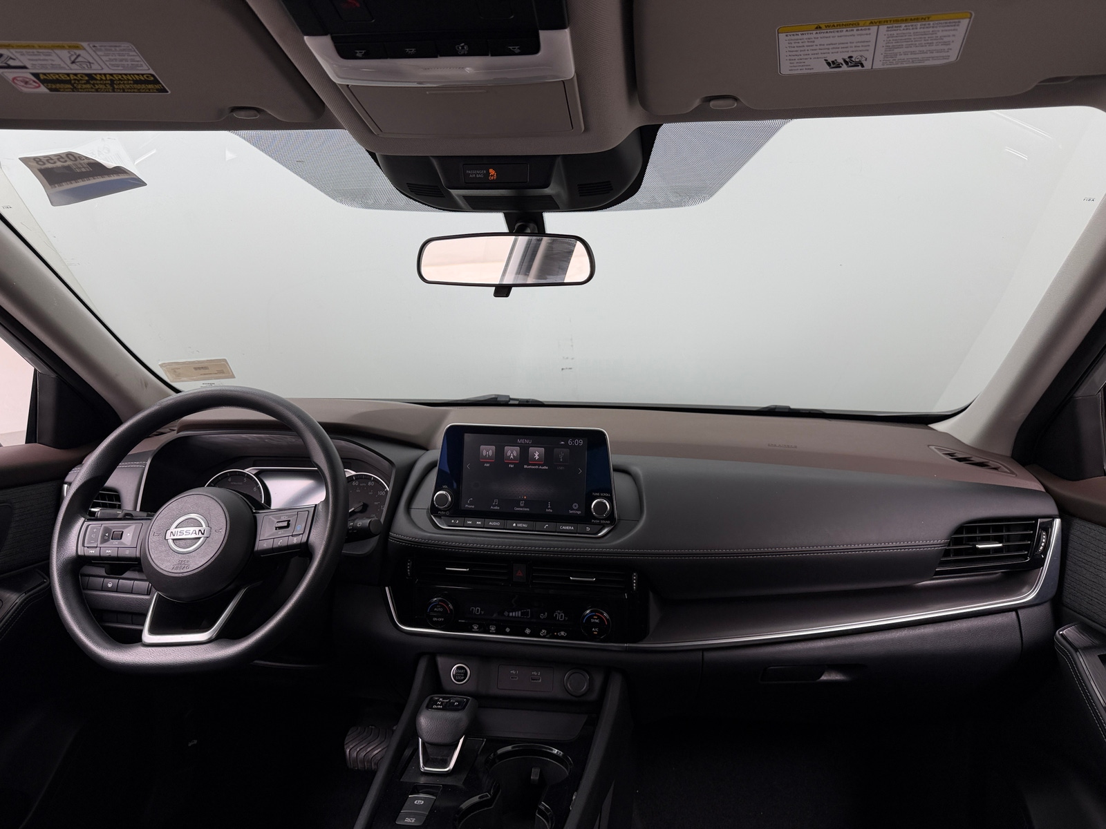 Thumbnail: 2021 Nissan Rogue - 3