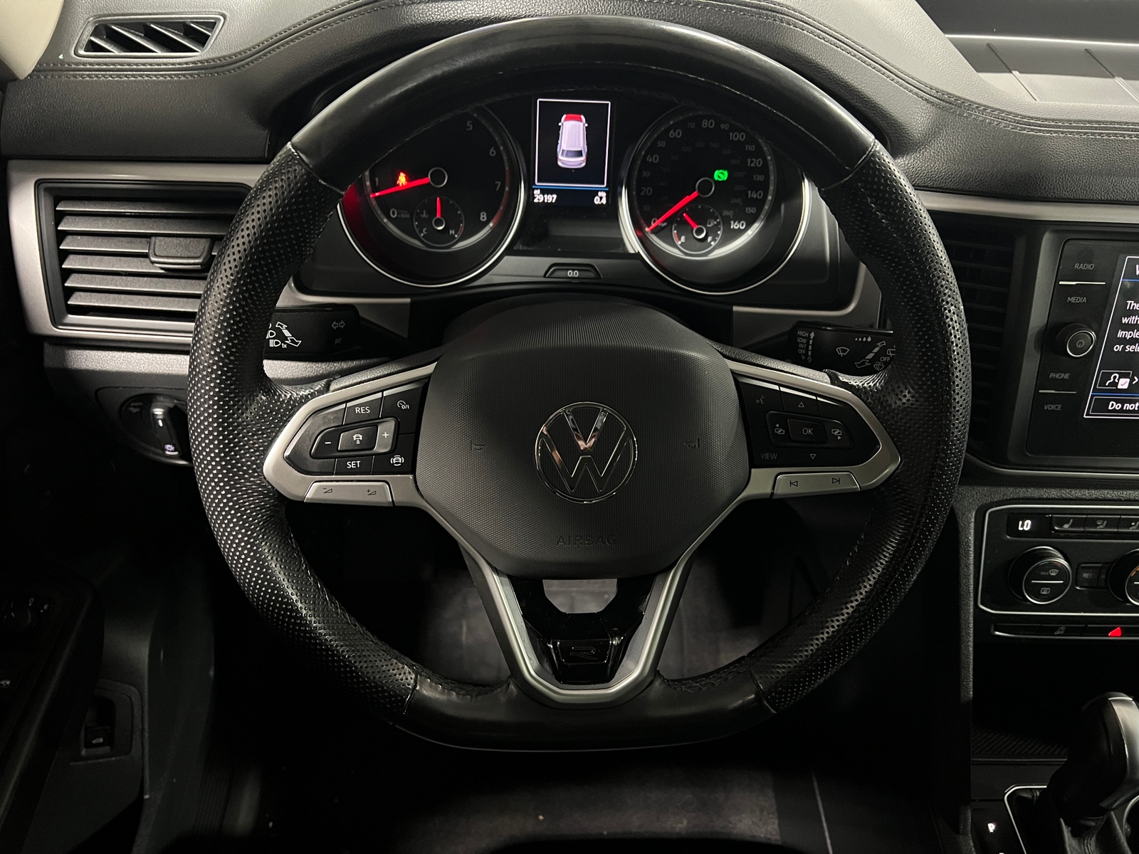 Thumbnail: 2021 Volkswagen Atlas - 4