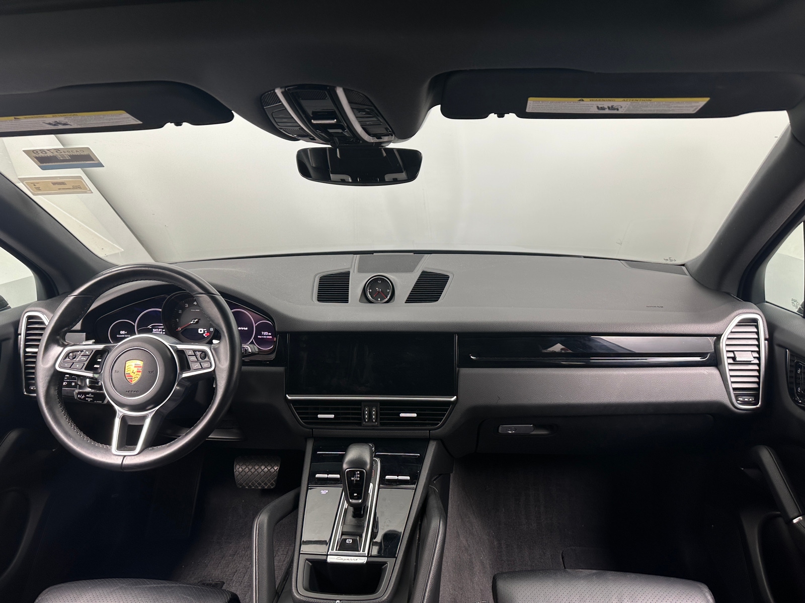 Thumbnail: 2021 Porsche Cayenne - 2