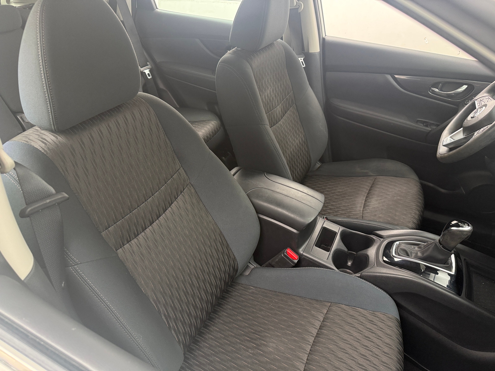 Thumbnail: 2018 Nissan Rogue - 2