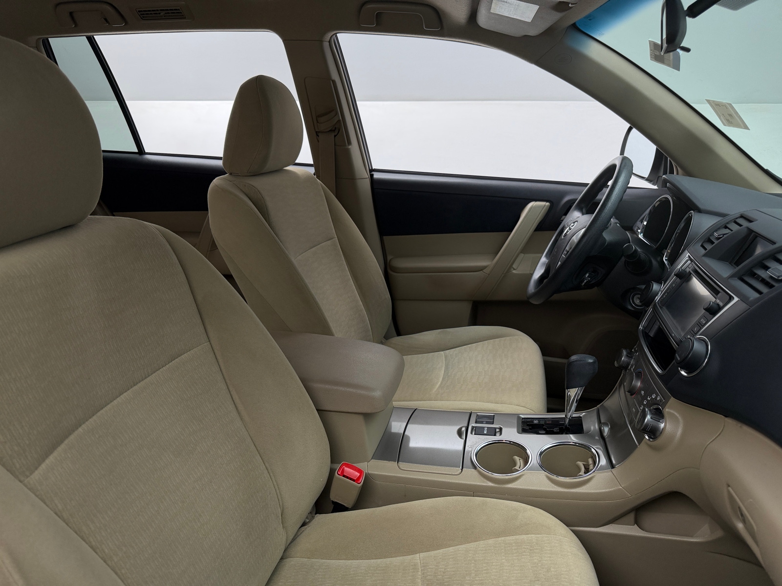 Thumbnail: 2013 Toyota Highlander - 2