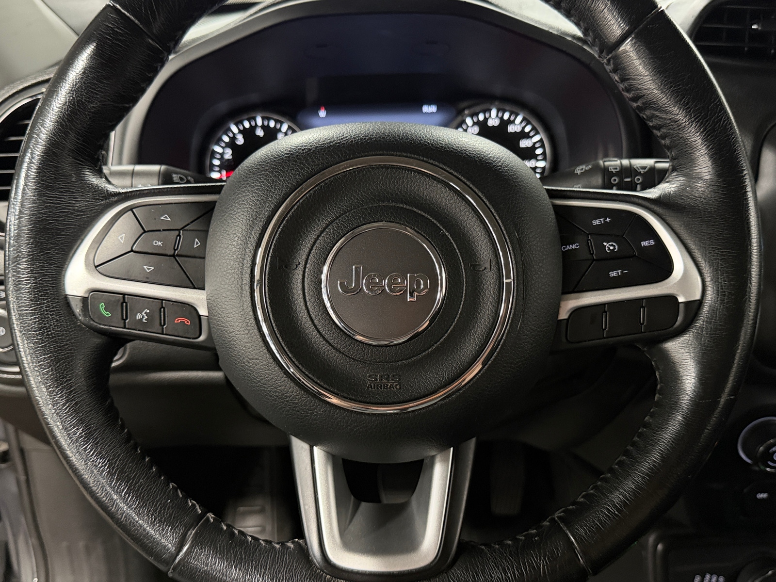 Thumbnail: 2023 Jeep Renegade - 5