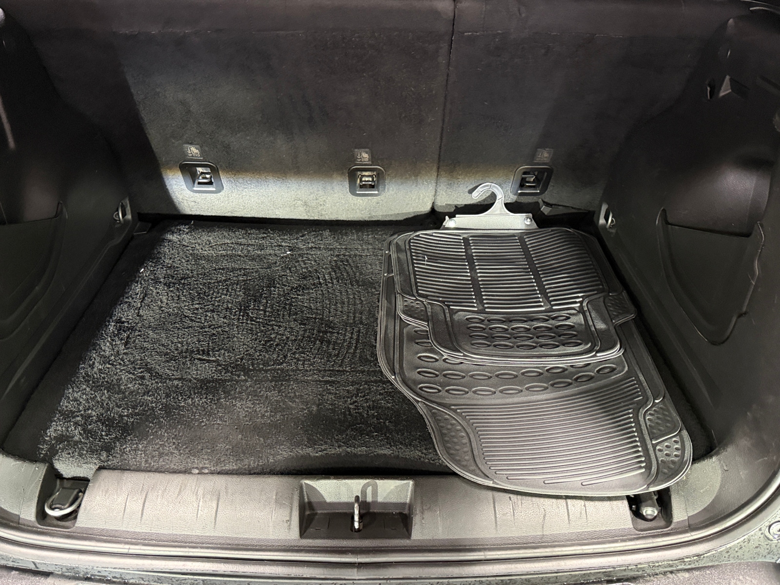 Thumbnail: 2023 Jeep Renegade - 7