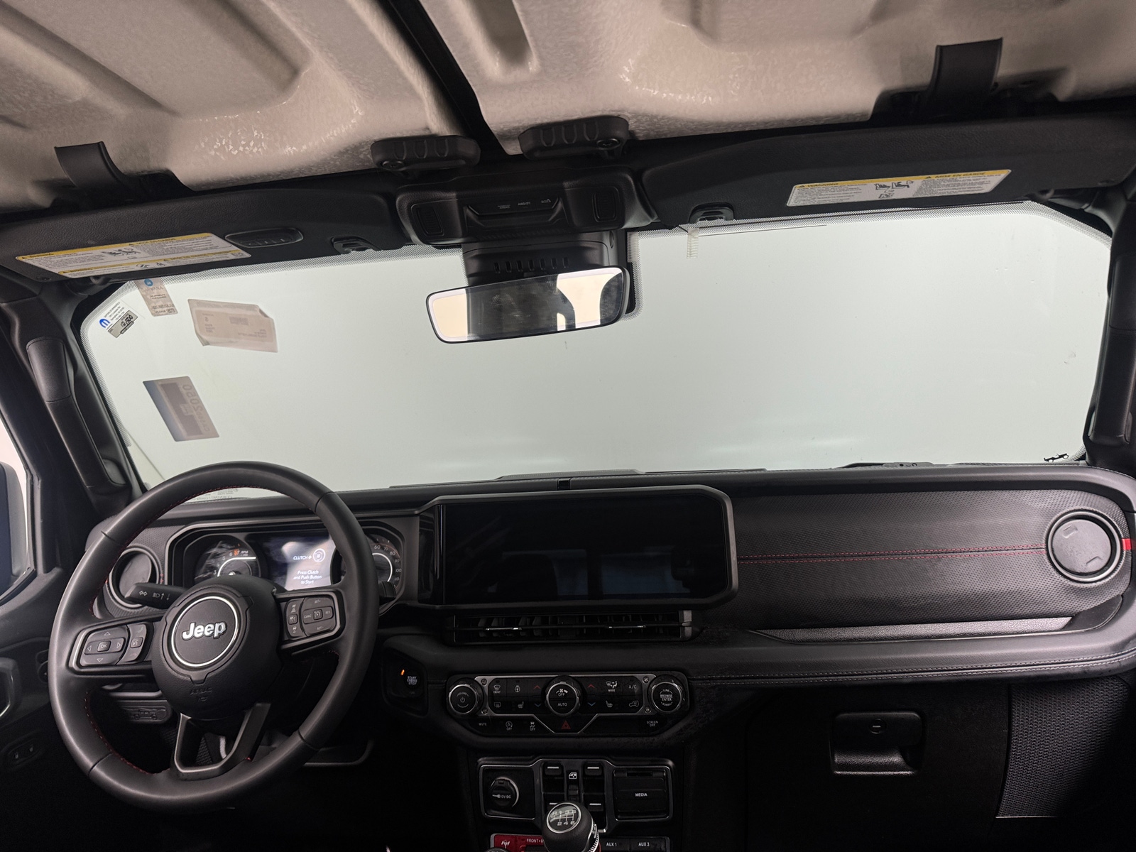 Thumbnail: 2024 Jeep Gladiator - 3