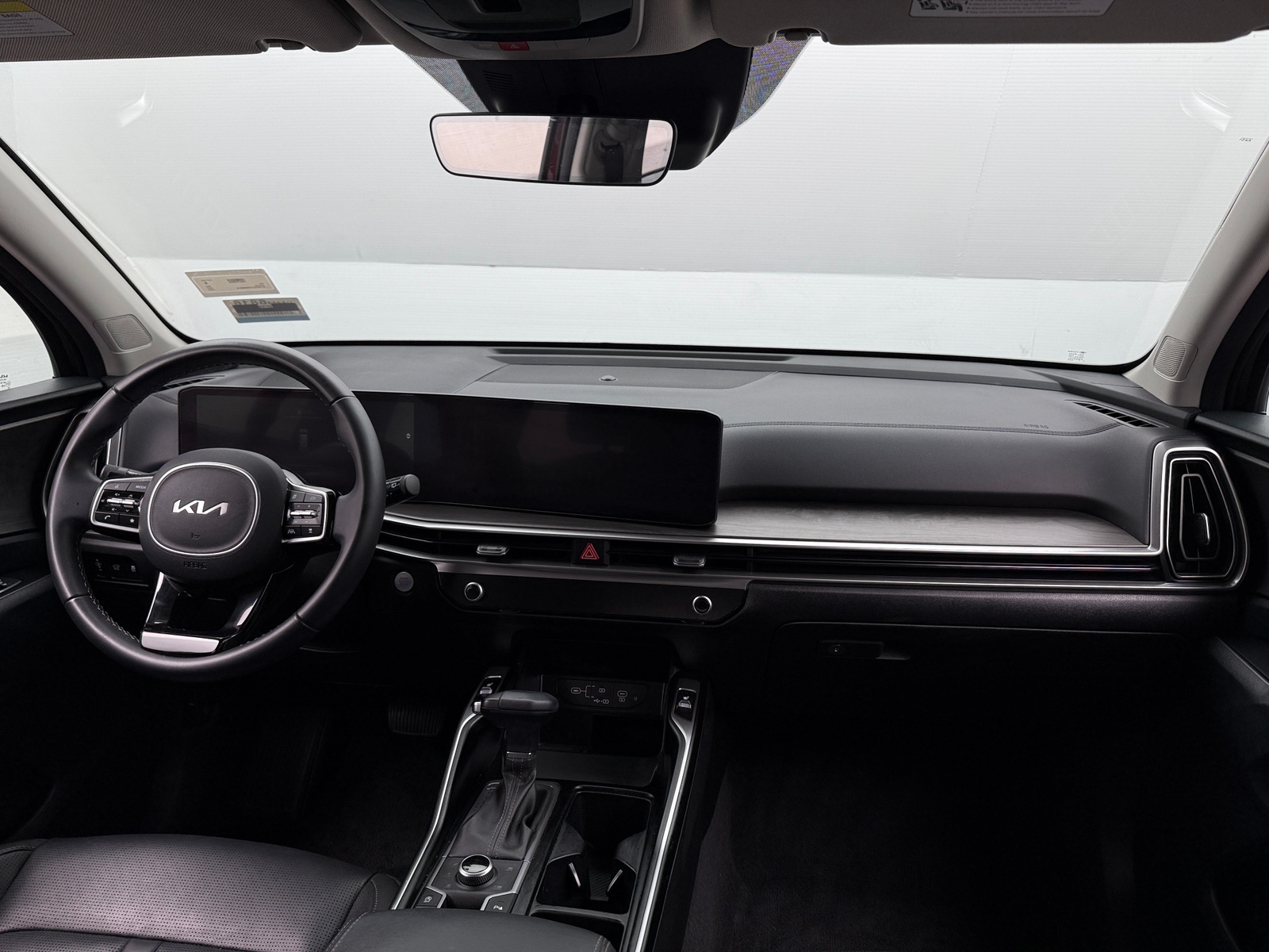 Thumbnail: 2024 Kia Sorento - 2