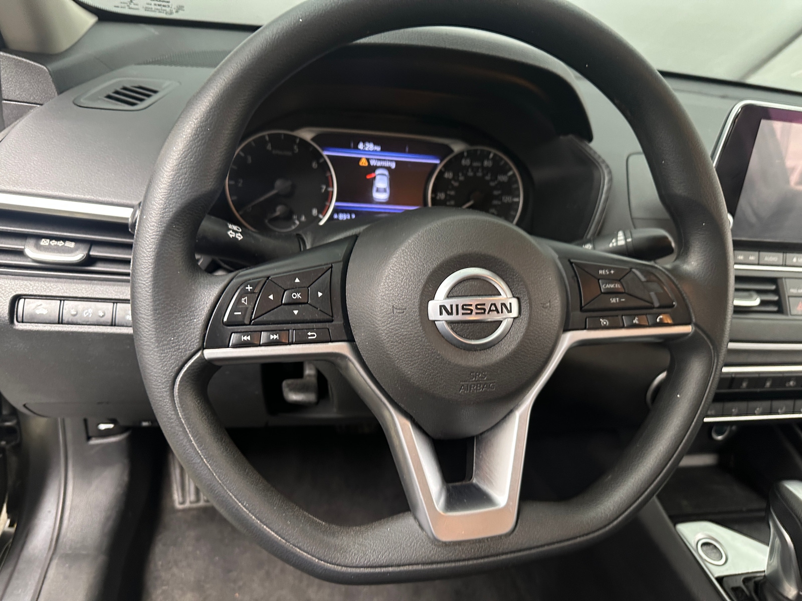 Thumbnail: 2020 Nissan Altima - 5