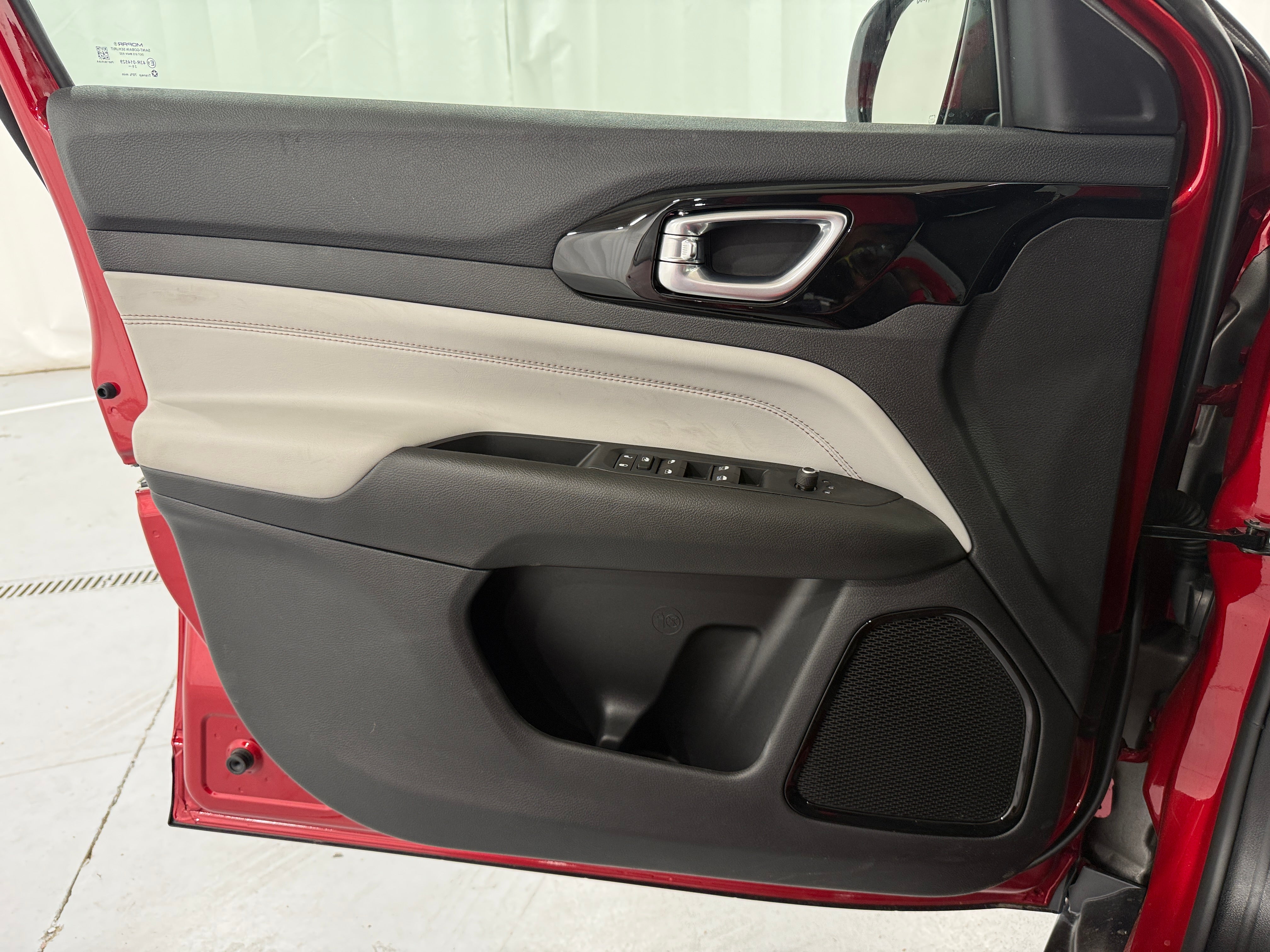 2026 Jeep Compass Limited - Photo 2