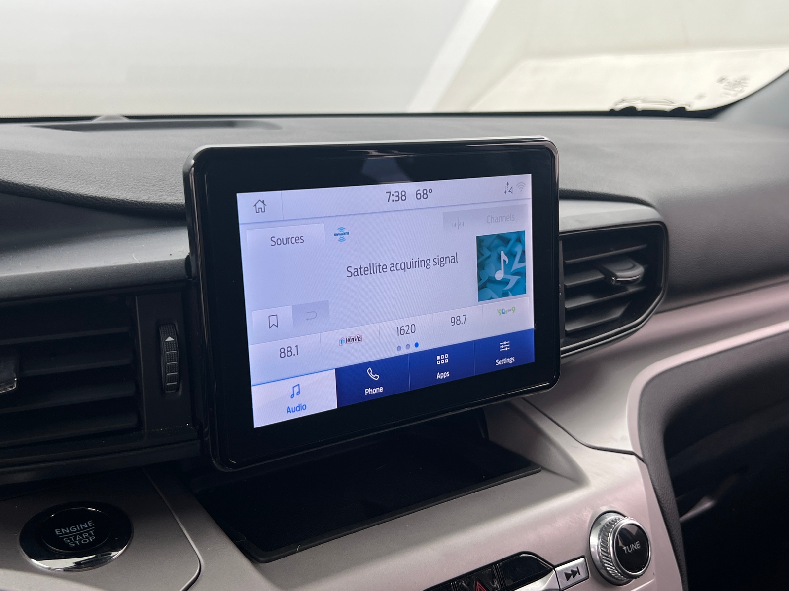 Thumbnail: 2024 Ford Explorer - 4