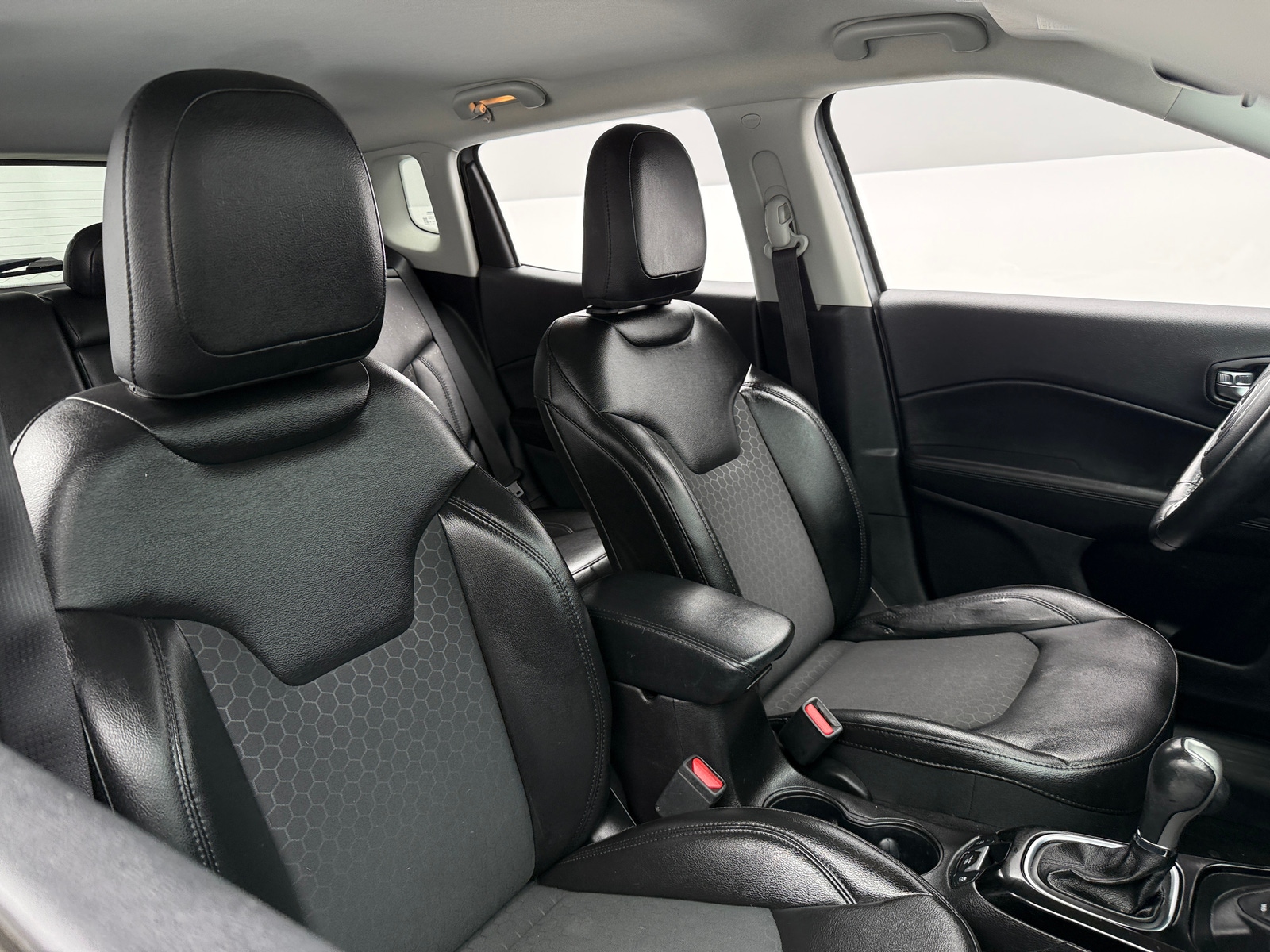 Thumbnail: 2019 Jeep Compass - 2