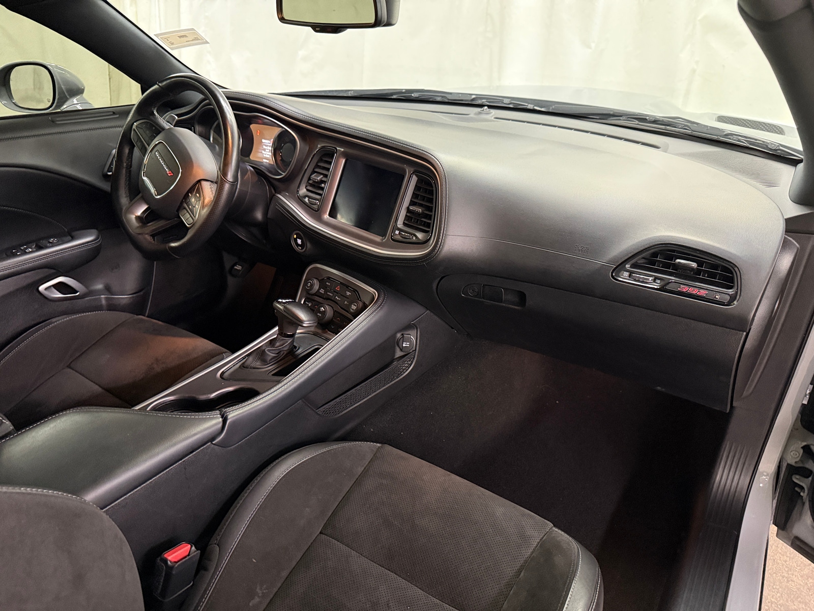 Thumbnail: 2022 Dodge Challenger - 3