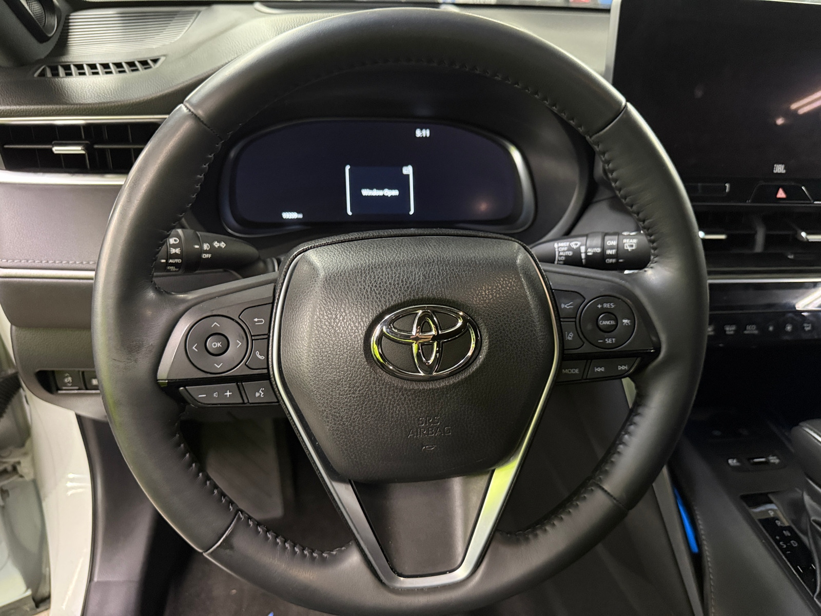 Thumbnail: 2024 Toyota Venza - 4