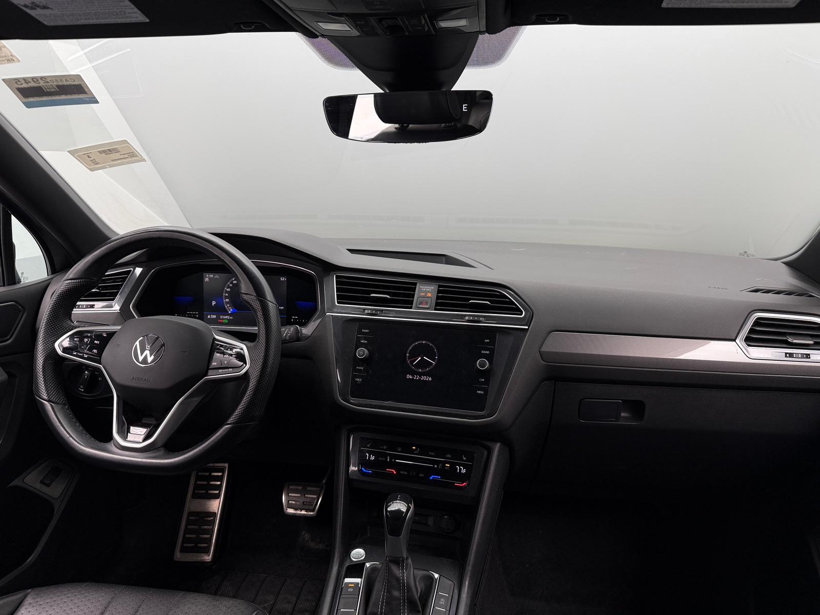 Thumbnail: 2022 Volkswagen Tiguan - 2