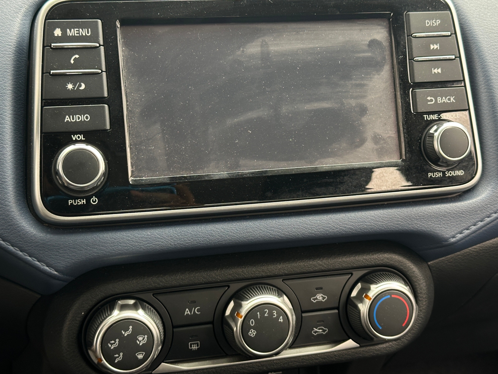 Thumbnail: 2025 Nissan Versa - 4