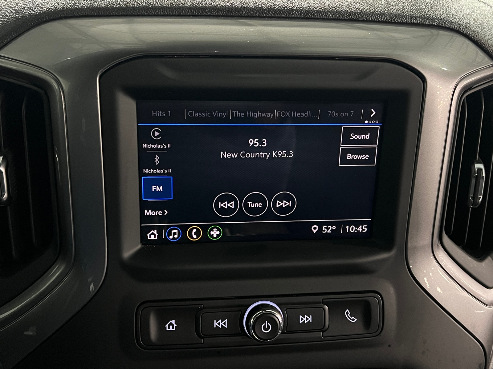 Thumbnail: 2024 Chevrolet Silverado 1500 - 4