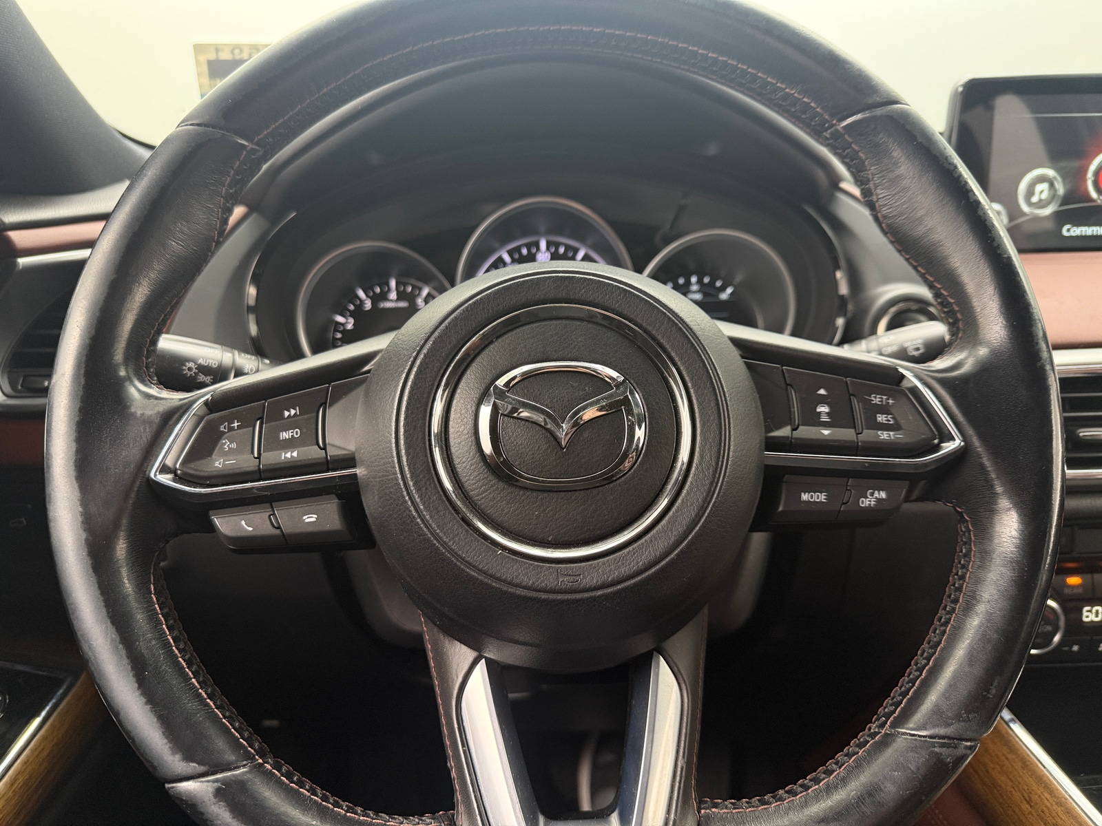 Thumbnail: 2017 Mazda CX-9 - 4