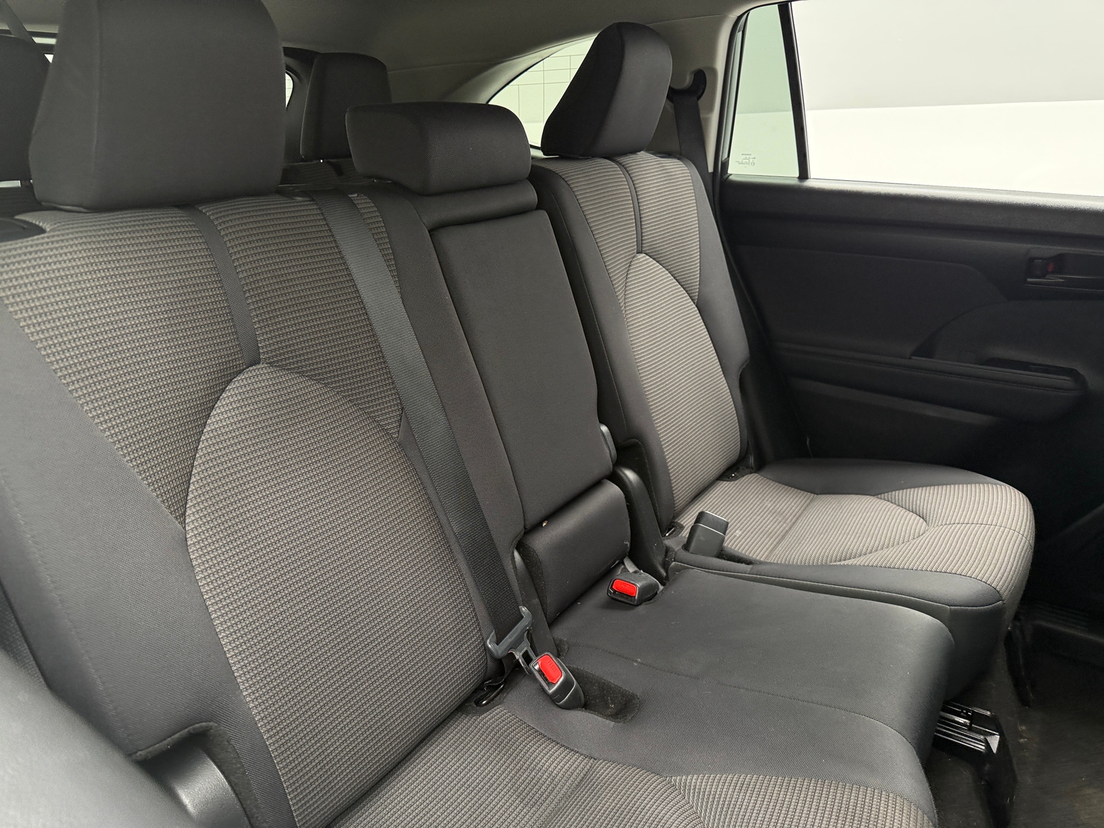 Thumbnail: 2025 Toyota Highlander - 6