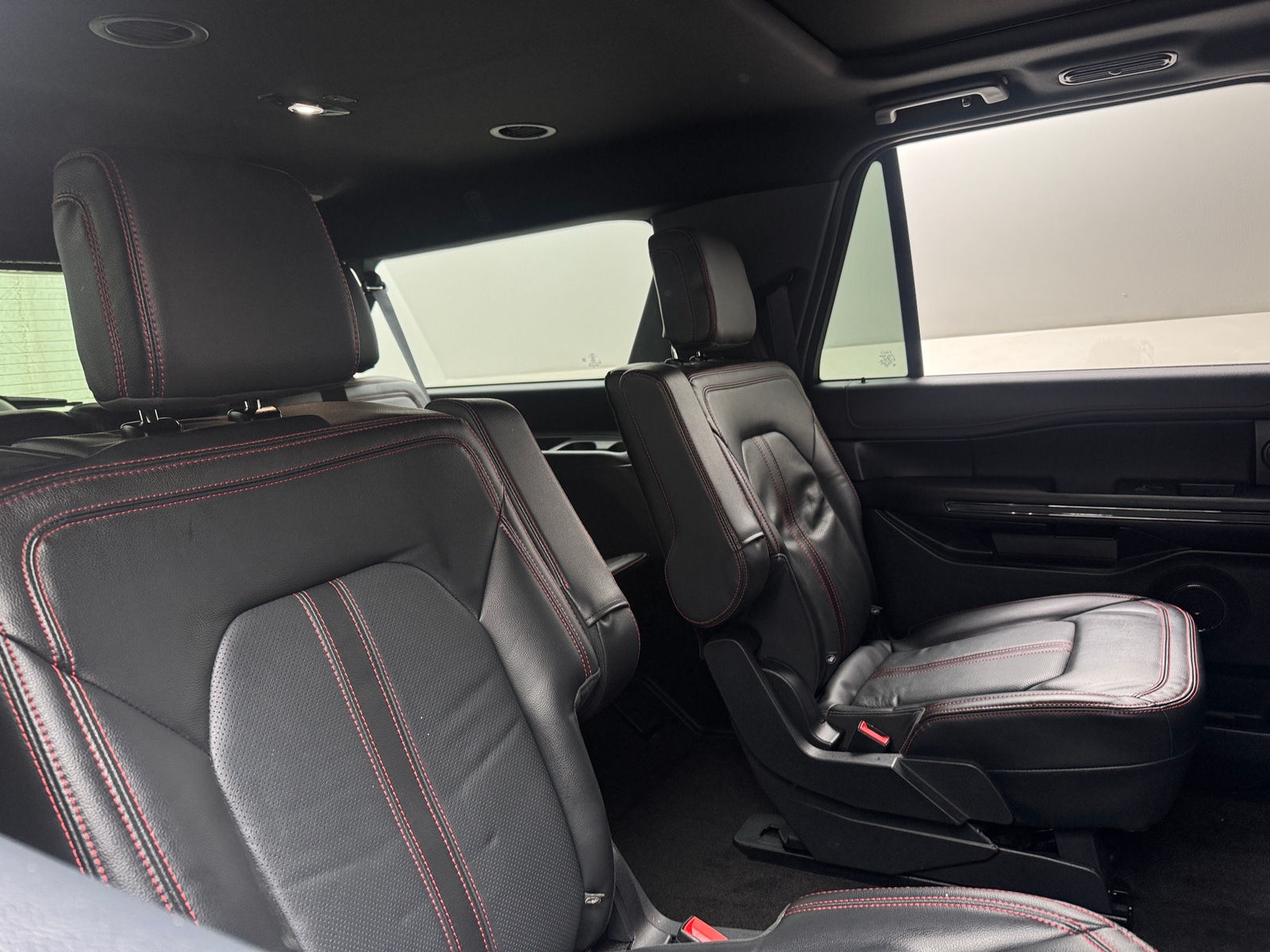 Thumbnail: 2022 Ford Expedition MAX - 5