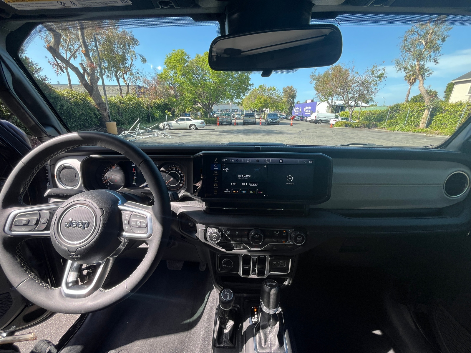 Thumbnail: 2025 Jeep Wrangler - 3