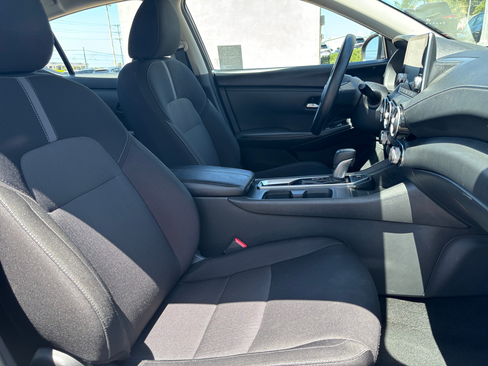 Thumbnail: 2025 Nissan Sentra - 2