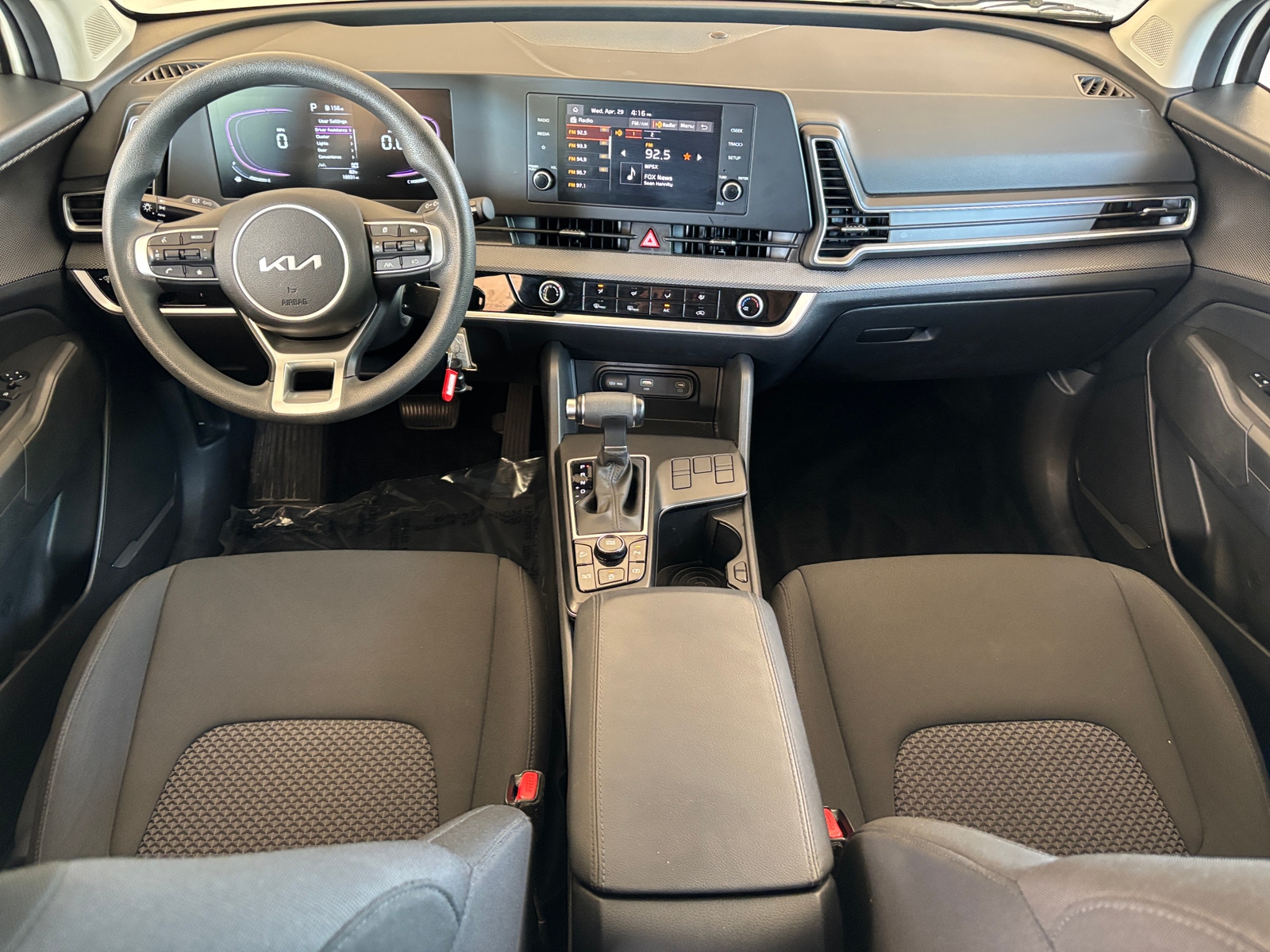 Thumbnail: 2025 Kia Sportage - 3