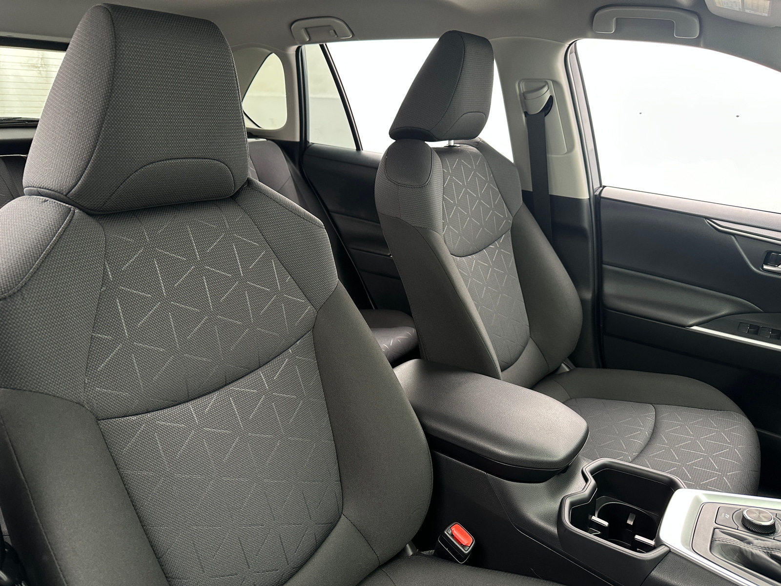 Thumbnail: 2024 Toyota RAV4 - 2