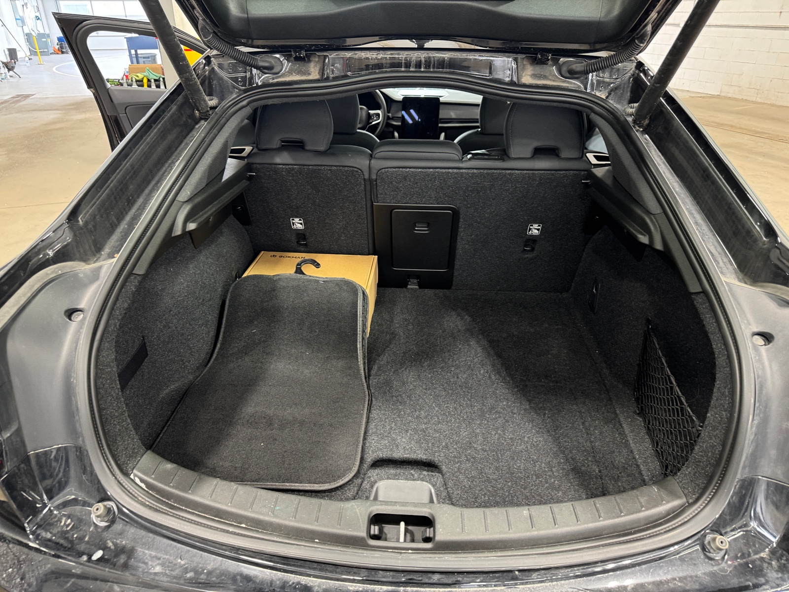 Thumbnail: 2021 Polestar 2 - 7