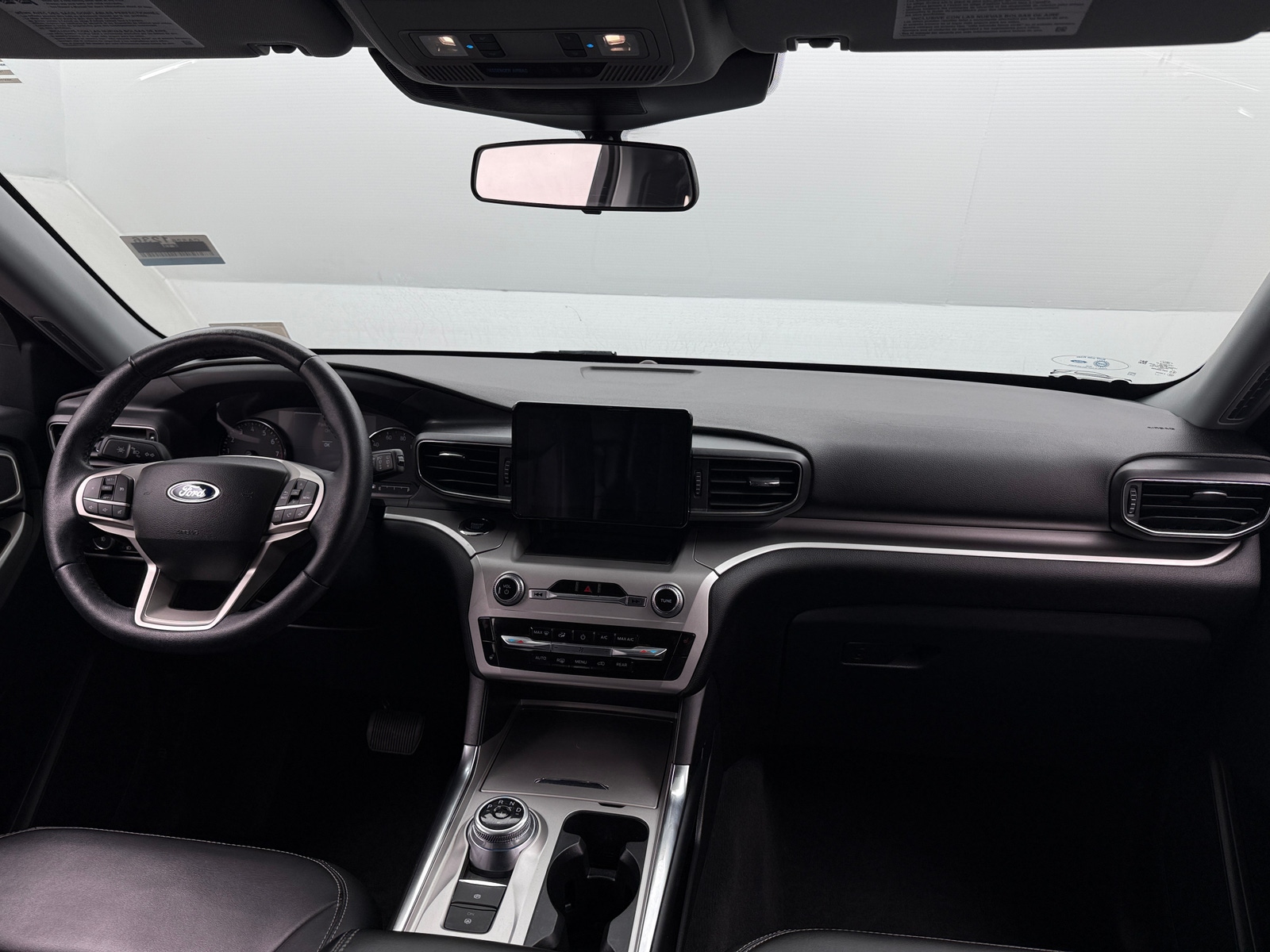 Thumbnail: 2022 Ford Explorer - 3
