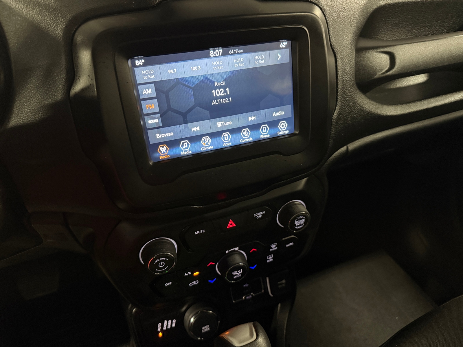 Thumbnail: 2020 Jeep Renegade - 4