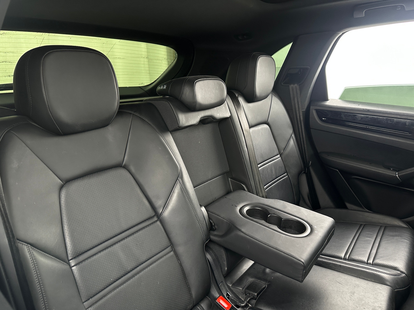 Thumbnail: 2021 Porsche Cayenne - 5