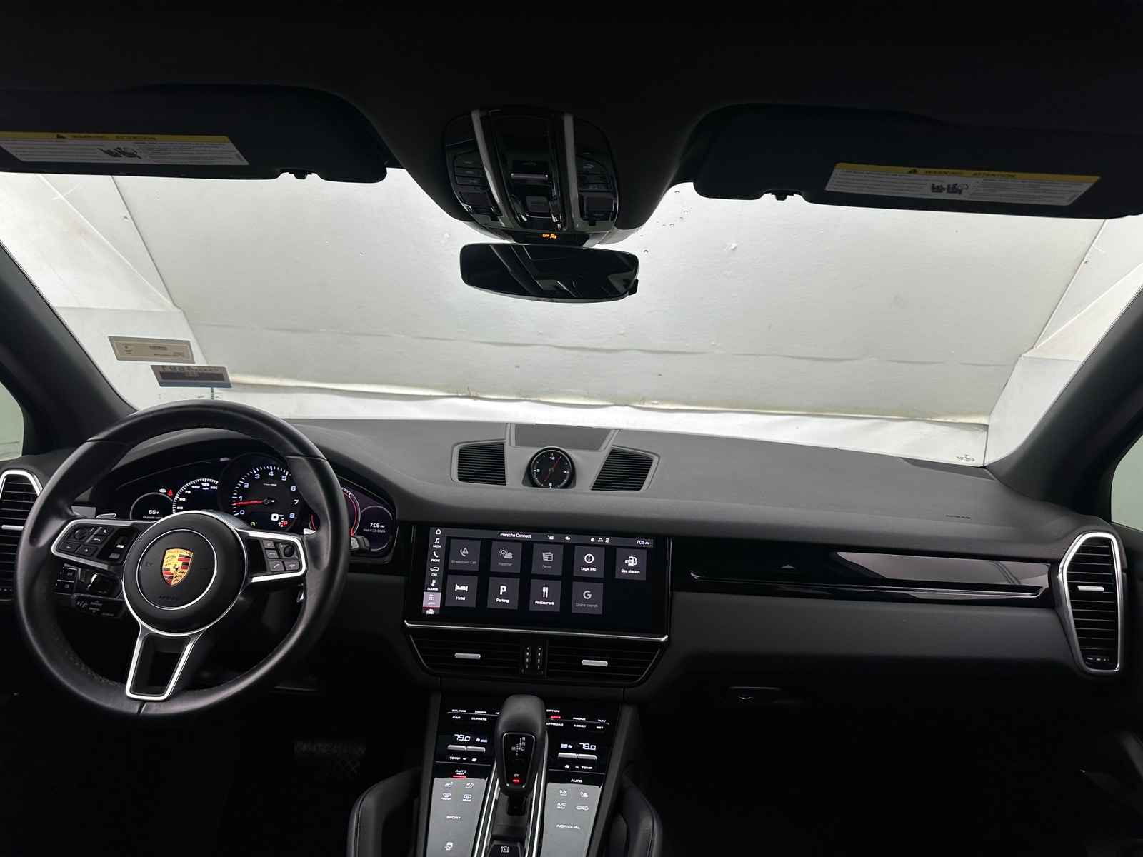 Thumbnail: 2021 Porsche Cayenne - 2