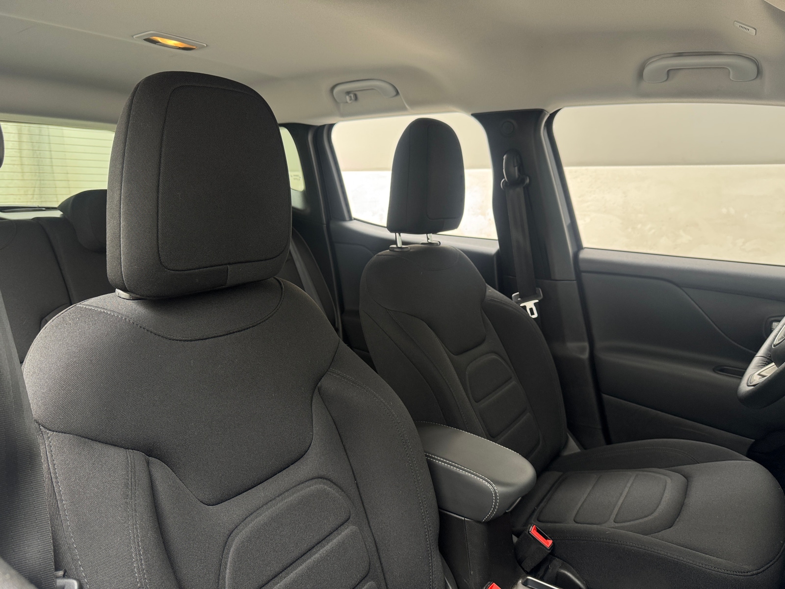 Thumbnail: 2022 Jeep Renegade - 2