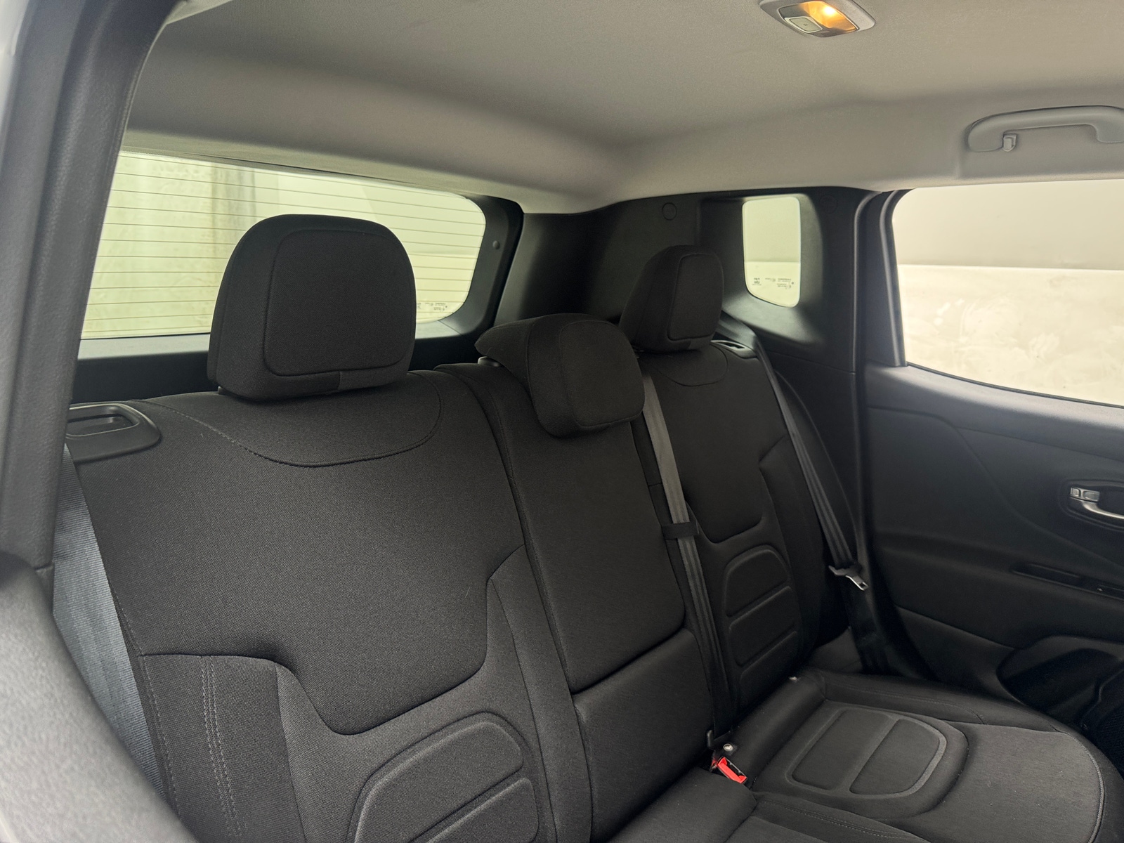 Thumbnail: 2022 Jeep Renegade - 6