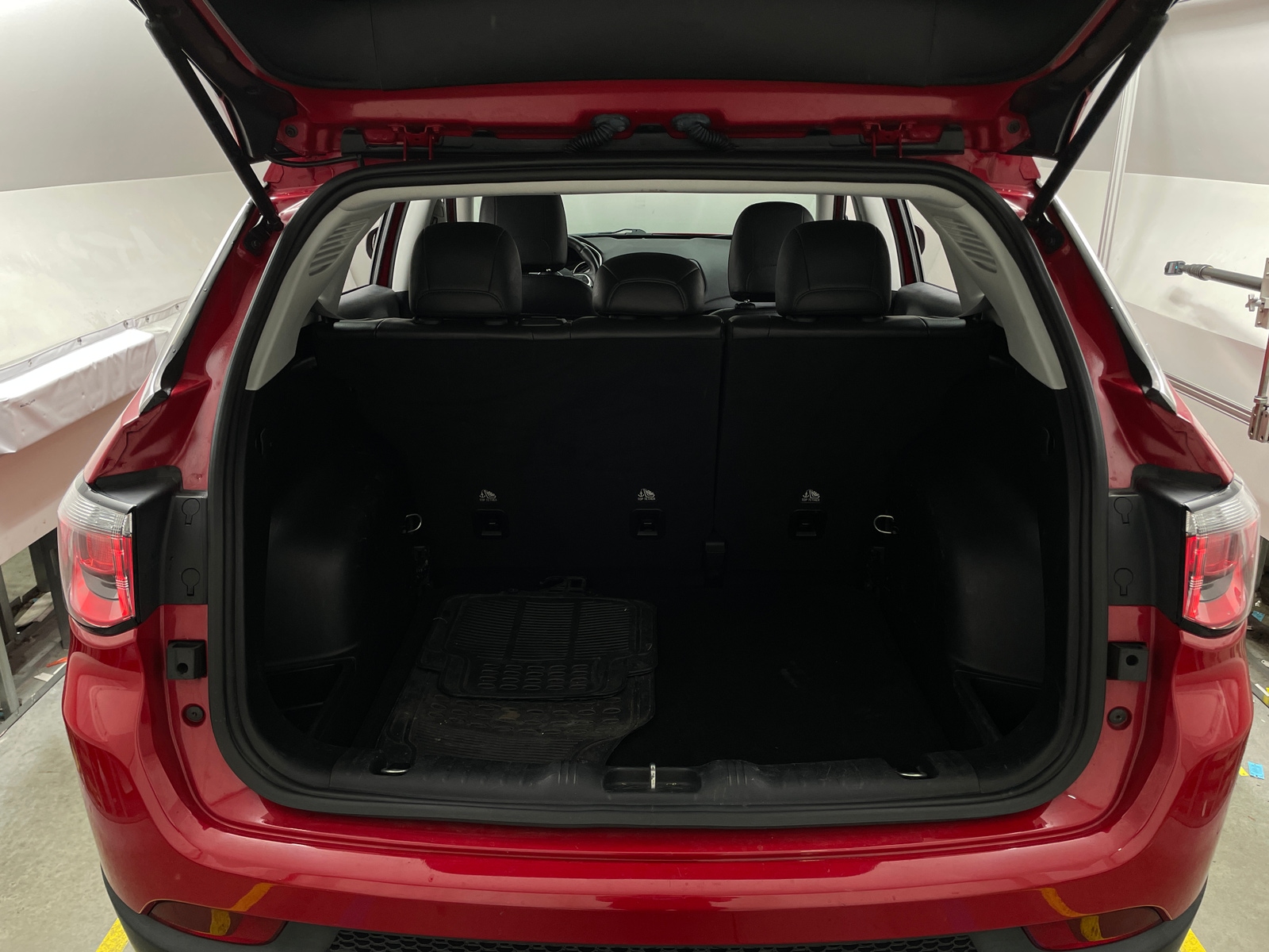 Thumbnail: 2019 Jeep Compass - 7