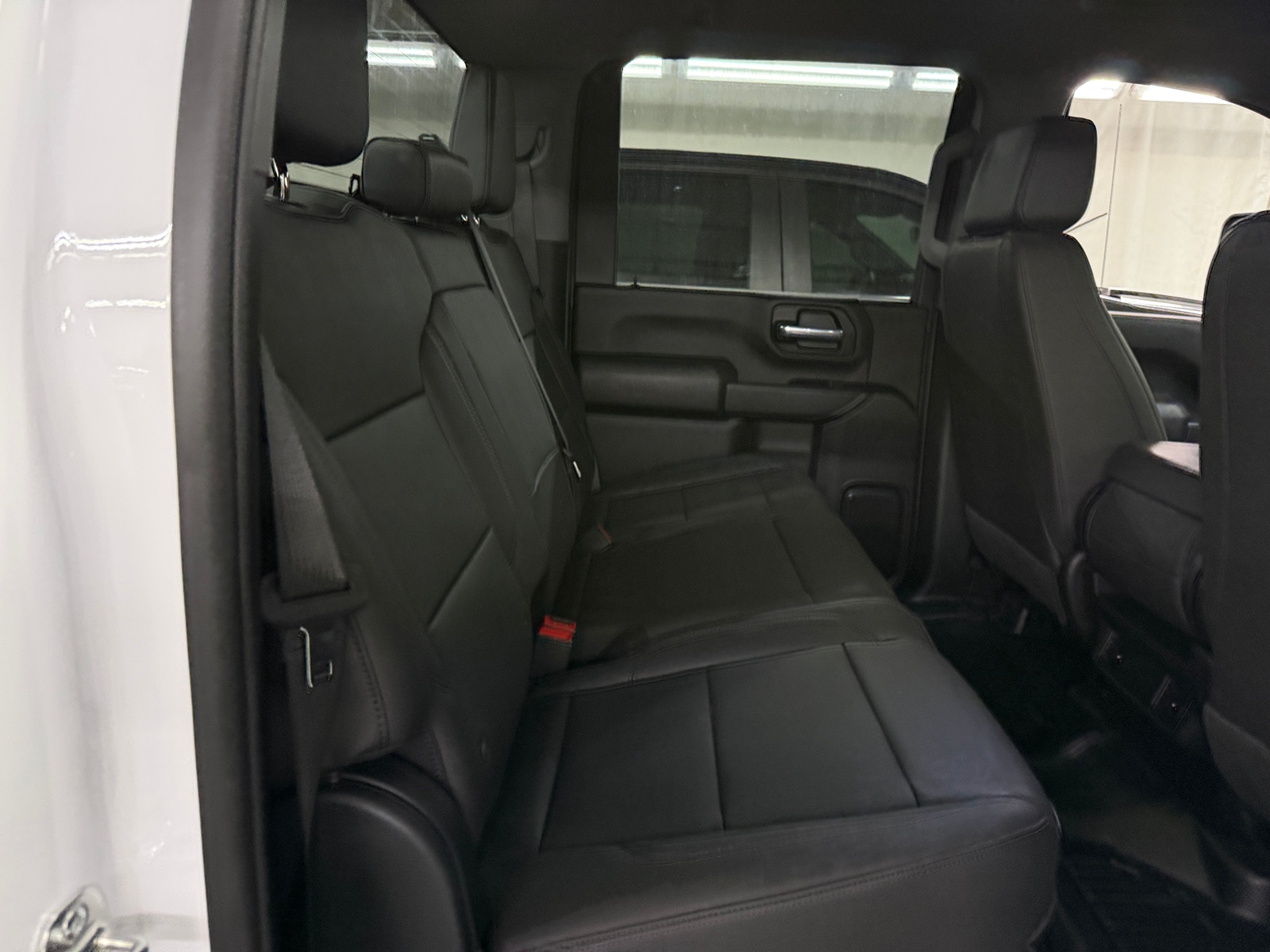 Thumbnail: 2025 Chevrolet Silverado 3500 - 5
