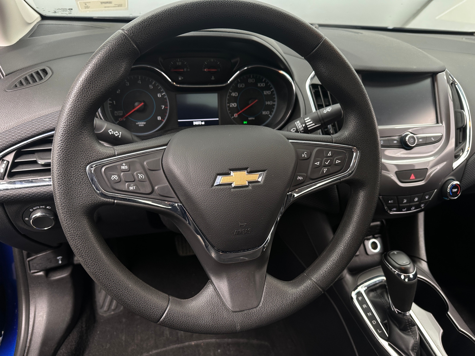 Thumbnail: 2018 Chevrolet Cruze - 5