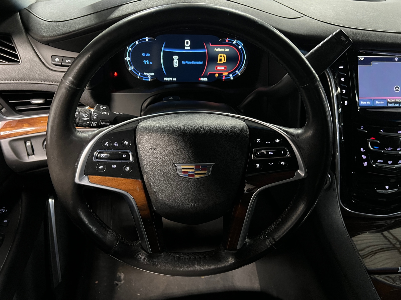 Thumbnail: 2017 Cadillac Escalade - 4