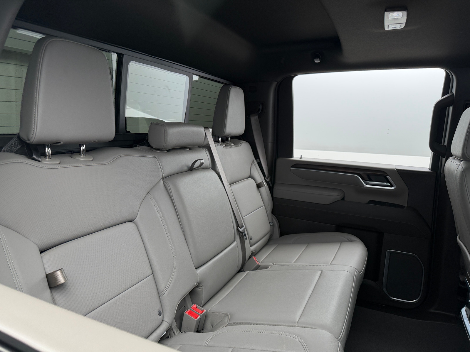 Thumbnail: 2025 GMC Sierra 2500 - 5